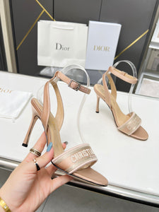 D I o r heels