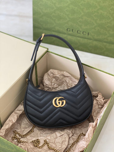 G u c c i black 21x11x5cm