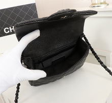 Load image into Gallery viewer, Chanel black