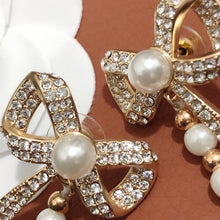 Load image into Gallery viewer, C h a n e l earrings