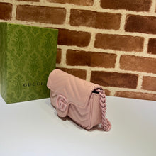 Load image into Gallery viewer, G u c c i pink 22cm