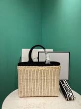 Load image into Gallery viewer, P r a d a black 26cm*18cm*11.5cm